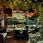 Climatisé Avec Terrasse Ombragée Dans Maison Au Calme Et Dans La Verdure Appartamento