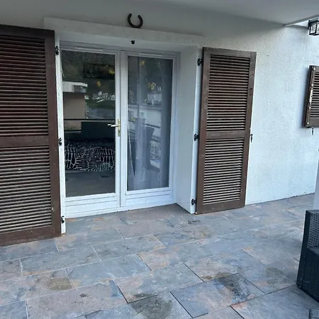 Climatise Avec Terrasse Ombragee Dans Maison Au Calme Et Dans La Verdure Lejlighed